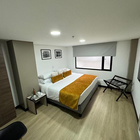 Hotel Wlh Gold Bogota Bagian luar foto