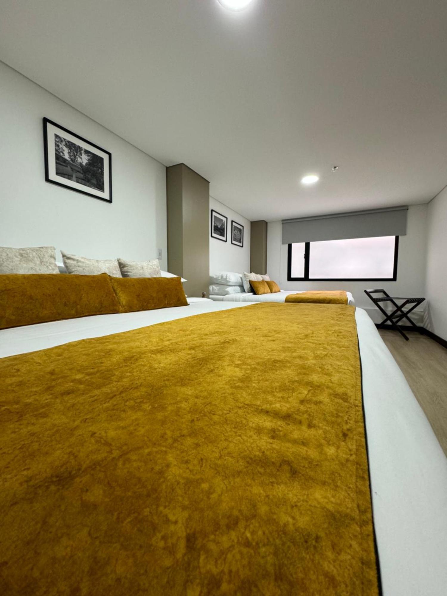 Hotel Wlh Gold Bogota Bagian luar foto