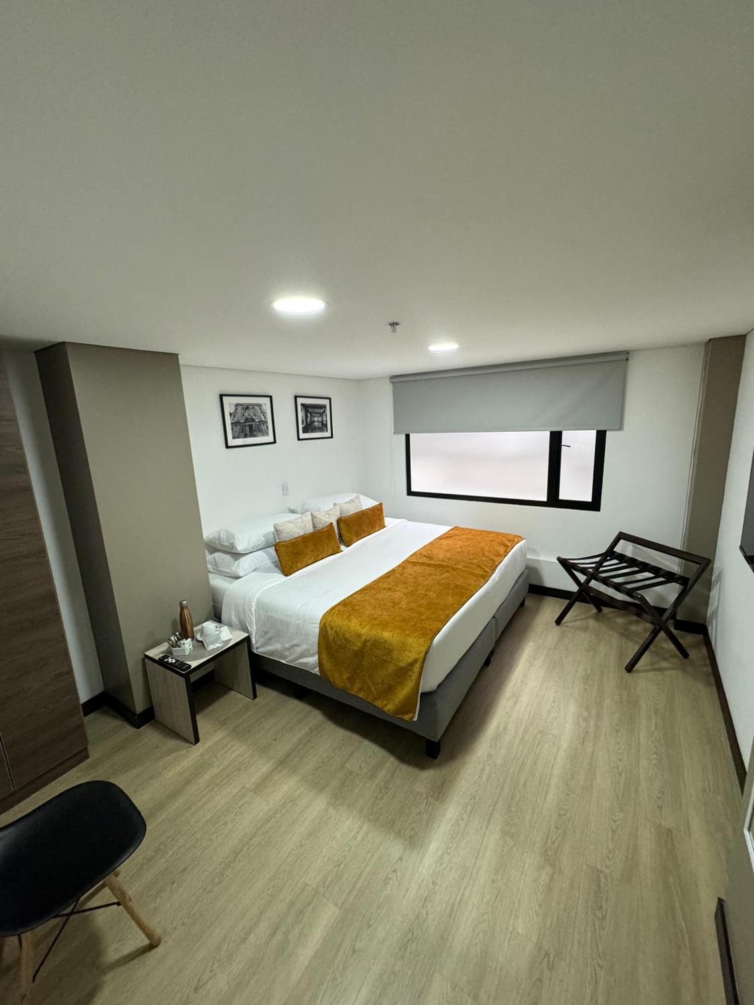 Hotel Wlh Gold Bogota Bagian luar foto