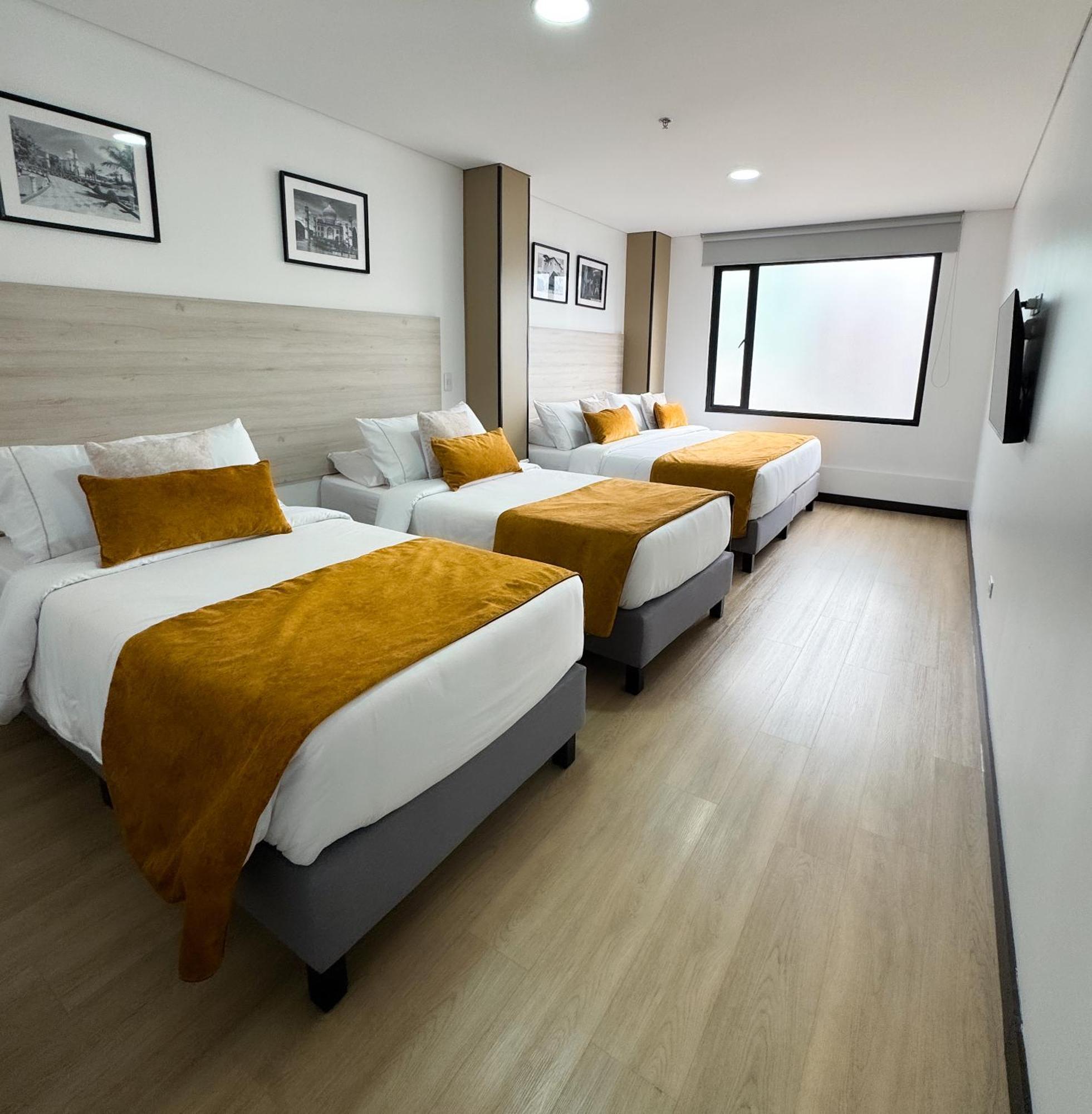 Hotel Wlh Gold Bogota Bagian luar foto