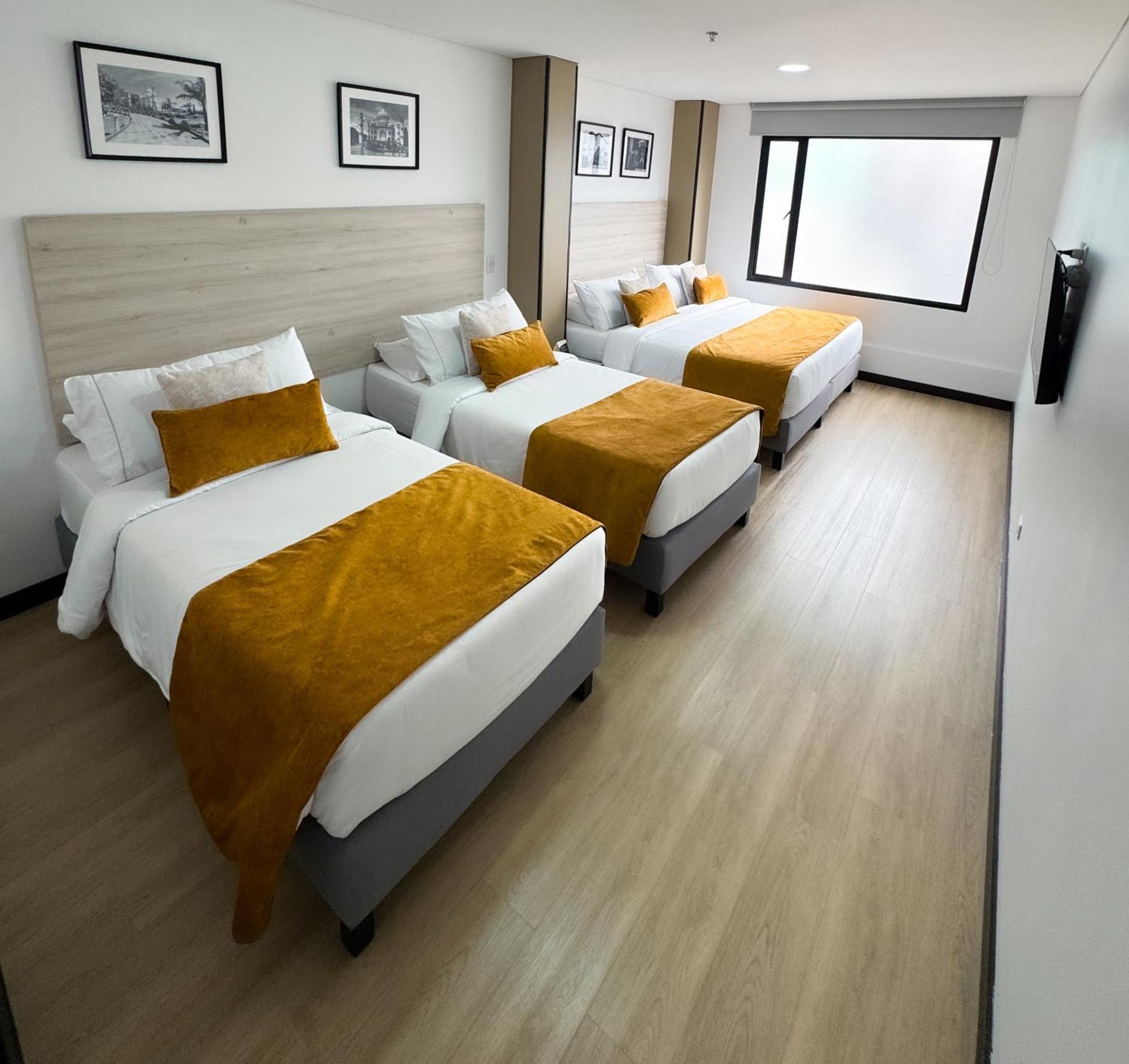 Hotel Wlh Gold Bogota Bagian luar foto